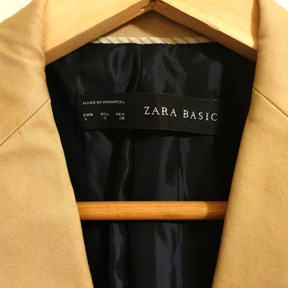 Zara Blazer - 6-8 AU - Picture 2 of 9